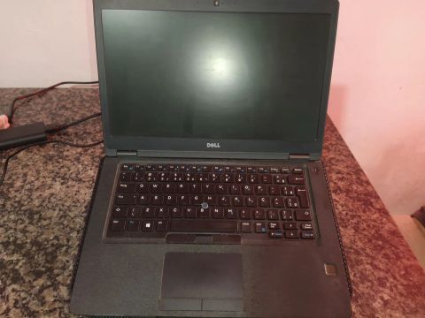 Notebook com placa de vídeo, i7, 16gb ram, ssd 480gb, base de resfriamento 