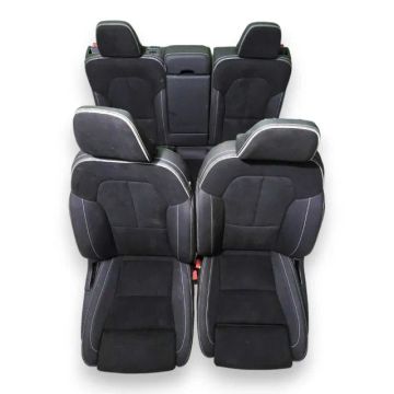 Banco Elétrico Alcântara Volvo XC40 P8