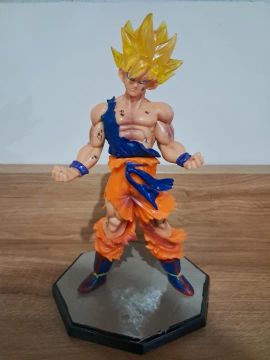 Action Figure Goku 18cm - Dragon Ball