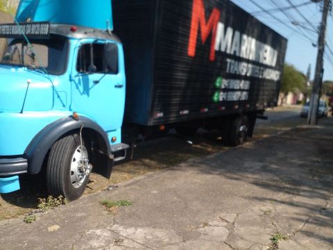 Mudanças para todo Brasil caminhão Baú fretes 8 metros. 