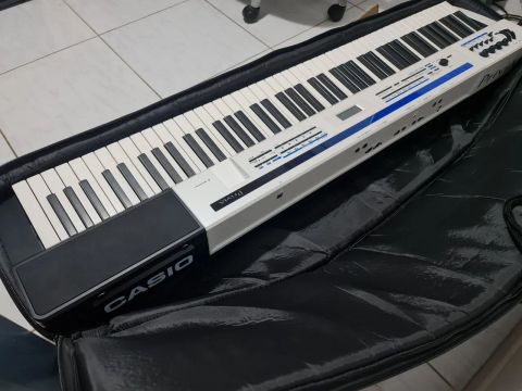 Casio privia PX5S