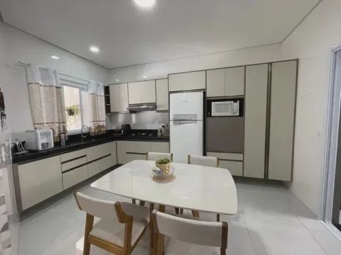 Imóvel para venda com 300 metros quadrados com 3 quartos em Jardim Estoril IV - Bauru - SP