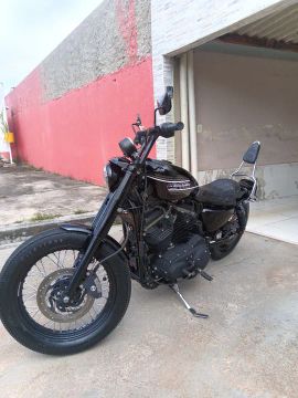 Harley Davidson 883 iron
