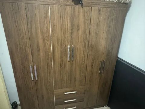 GUARDA ROUPA