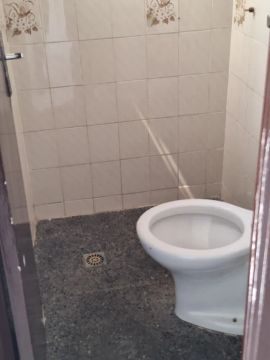 Alugo ótima sala na C 10