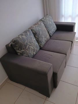 Sofá básico 3 lugares 