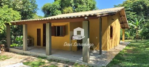 Sítio com 2 dormitórios à venda, 320000 m² por R$ 1.200.000,00 - Muriqui - Niterói/RJ