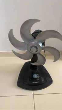 Ventilador de Mesa Mondial - Usado