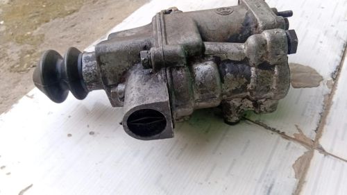 Servo de freio Mercedes 608