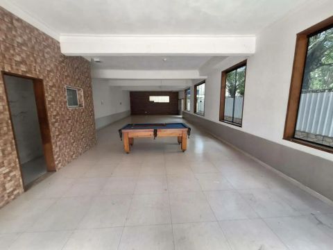 LINDA CASA EM CONDOMINIO FL 31