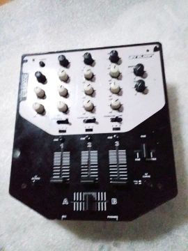 Mixer Reloop Access 3 Canais ( Misturador de Canais para D.j.s )
