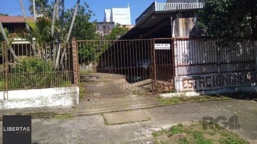 Terreno com 296m² no bairro Vila Jardim