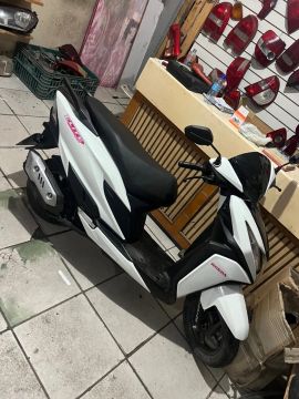 Honda elite 125c ano 2025