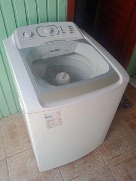 Máquina de Lavar Roupa Electrolux 12kg 