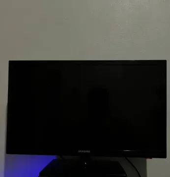 TV Samsung 24"