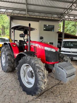 Trator Massey Ferguson 6713 2017
