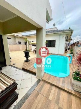 Casa com 4 dormitórios à venda, 200 m² por R$ 960.000,00 - Nova Divinéia - Araranguá/SC