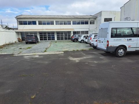 Salão comercial 472m2 c raso
