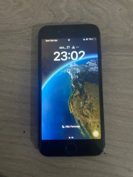 iPhone 8 preto 16GB