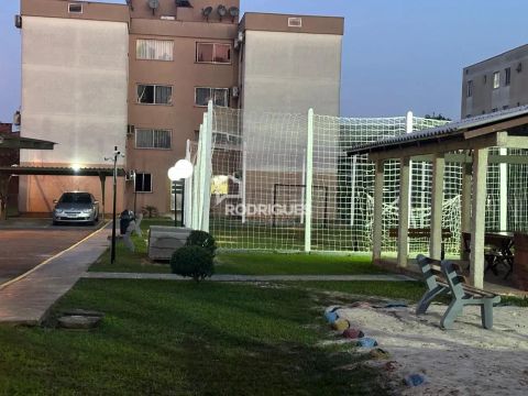 Apartamento com 2 dormitórios 65 m² no Centro de Portão/RS