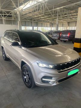 Jeep Commander Overland Diesel 4x4 17.131 KM
