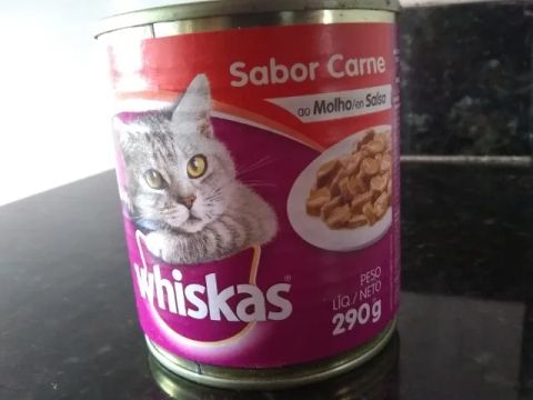 Ração em lata para gatos