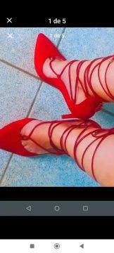 Scarpin n36 Arezzo vermelho de amarrar 