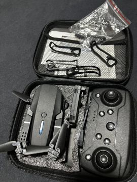 Drone E88 Pro Dual Câmera 4k Wifi 2.4ghz Com Case E Bateria 
