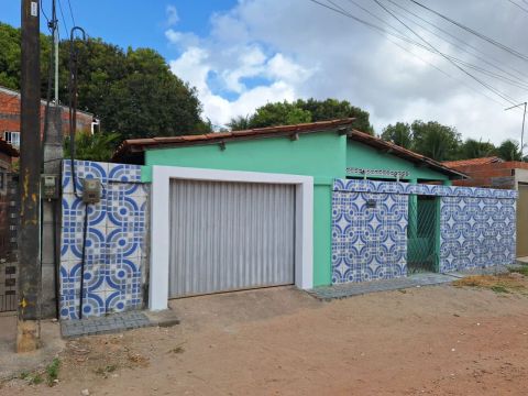 Casa 10 min do Centro do Eusébio 