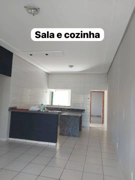 Casa nova a venda 
