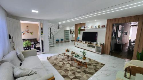 CONDOMÍNIO PEDRA DO SAL RESIDÊNCIAS, MARAVILHOSA CASA 5/4, PADRÃO SUPERIOR E ENERGIA FOTOV