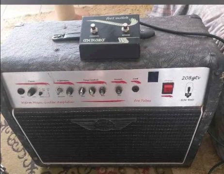 Amplificador de Guitarra 208gtv 60W