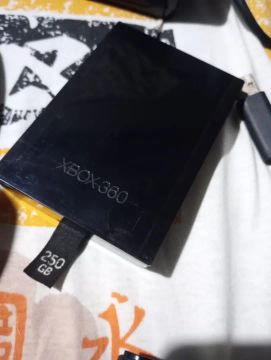 HD XBOX 360 250G CO. MUITOS JOGOS