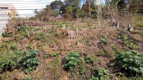 TERRENO COM 420MTS² - VALOR R$ 180.000,00 - BAIRRO CÔNEGO