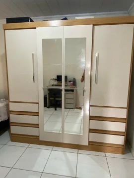 Guarda Roupas 4 portas e 6 Gavetas Casal