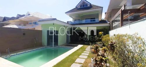 Recreio dos Bandeirantes | Casa de Condomínio 3 quartos, sendo 3 suites