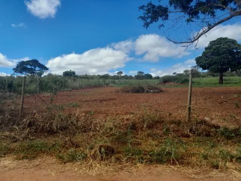 lote de 2 mil metros serra do cipó