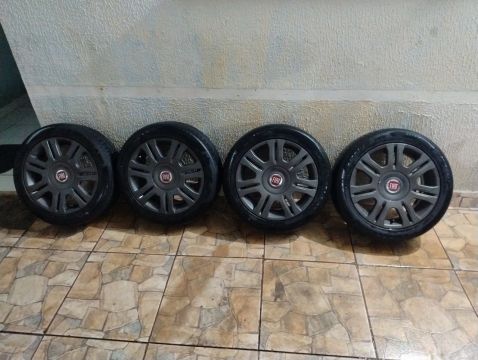 Rodas aro 15 perfil baixo 