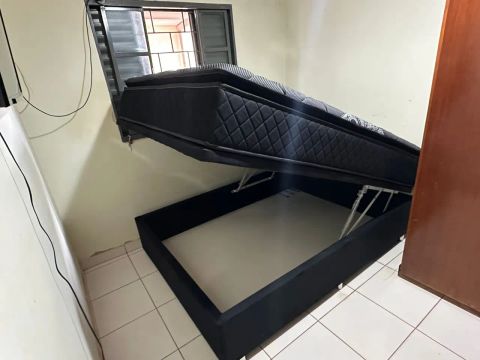 Cama casal baú colchão pillow top novo garantia preço de fábrica 