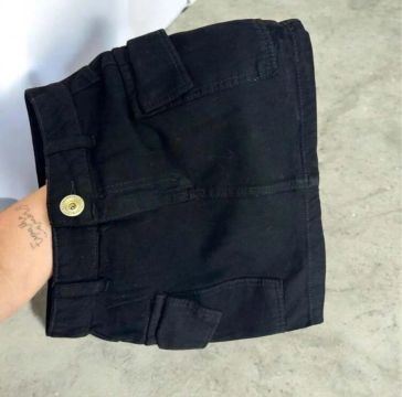 Saia cargo preta 