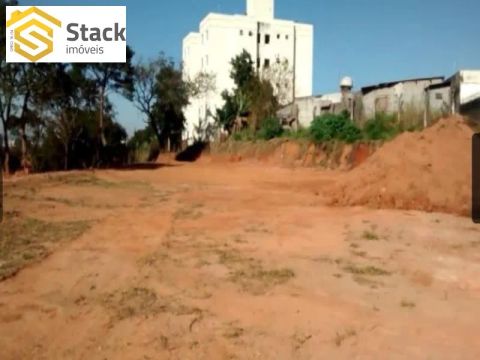 Terreno a venda em Jundiaí com ótima localização e com 70% da área terraplanada e com plan