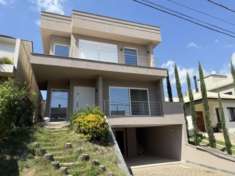 Casa de condomínio 3 dormitórios - Bairro Condomínio Buena Vista