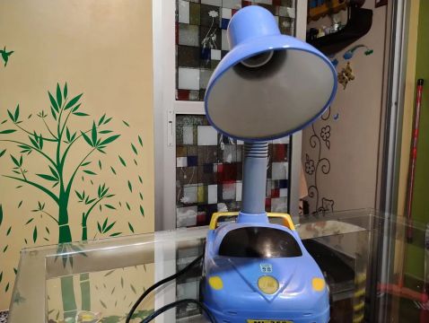 Luminária de Mesa Carro Azul
