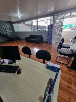 Barracão pra retirar do local