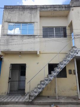 Alugo casa 1 andar no térreo Casa Amarela