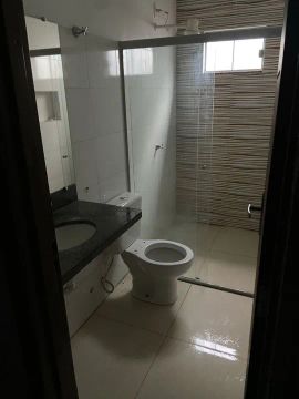 casa a venda  em araguaina     pego carro  na negociação também 