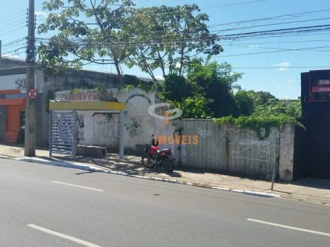TERRENO NO CRISTO REI