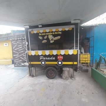 Vendo ou Alugo Foodtruck Semi Novo