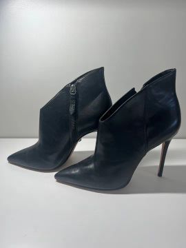 Botas de couro Schutz 37 