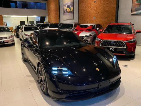 Porsche Taycan 2022 4s elétrico